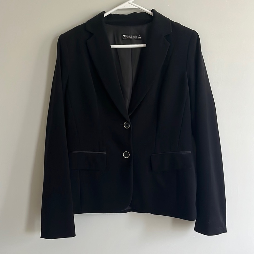 Black Blazer